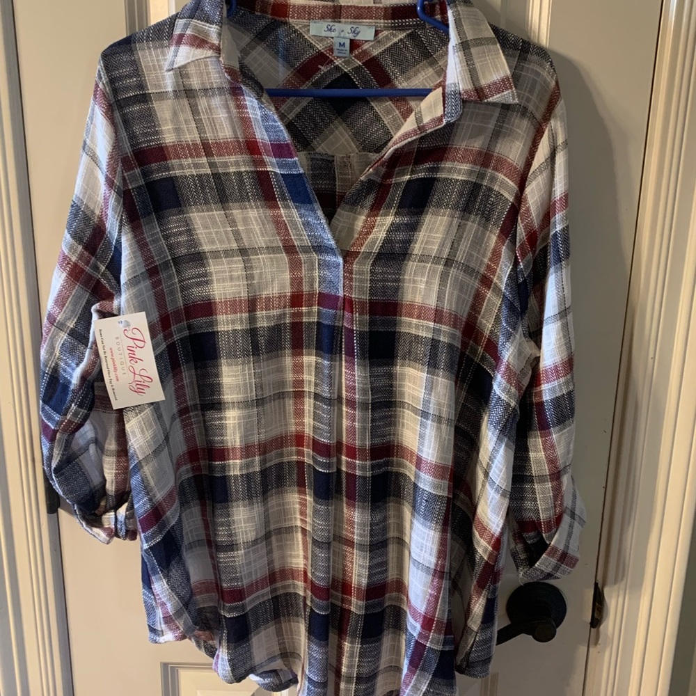 Plaid pullover shirt size medium